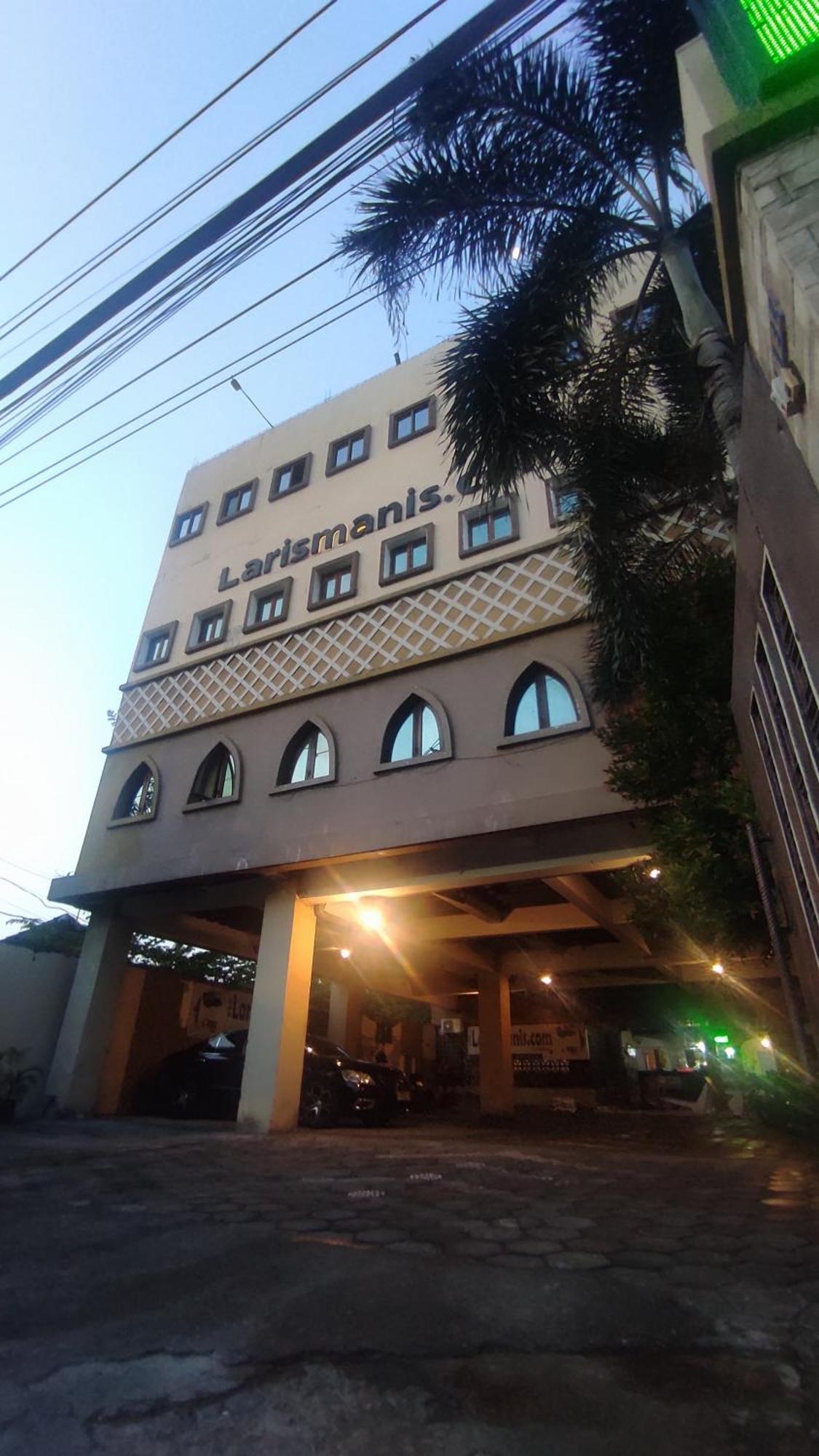 סמאראנג Hotel Syariah Larismanis מראה חיצוני תמונה