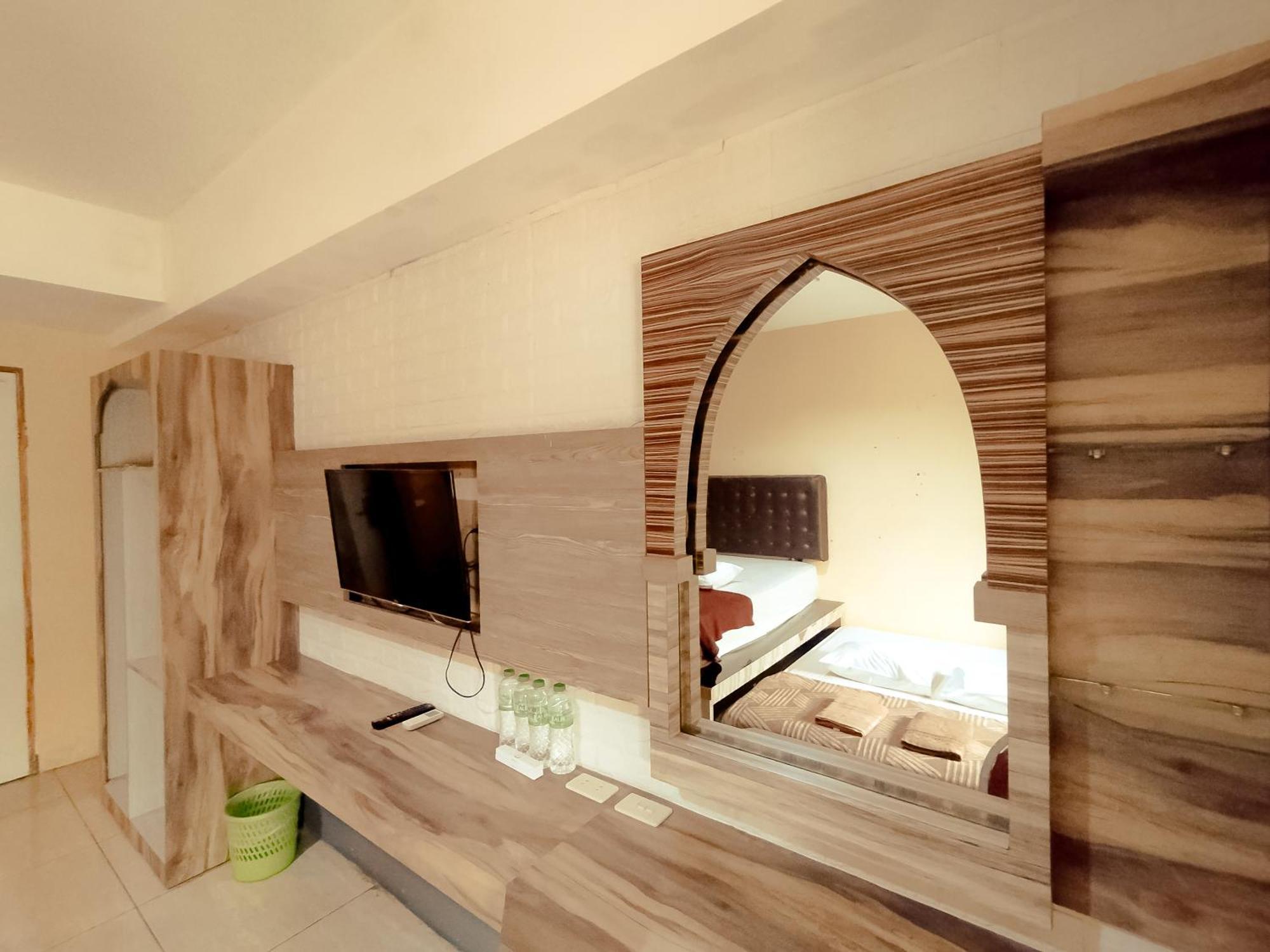 סמאראנג Hotel Syariah Larismanis מראה חיצוני תמונה